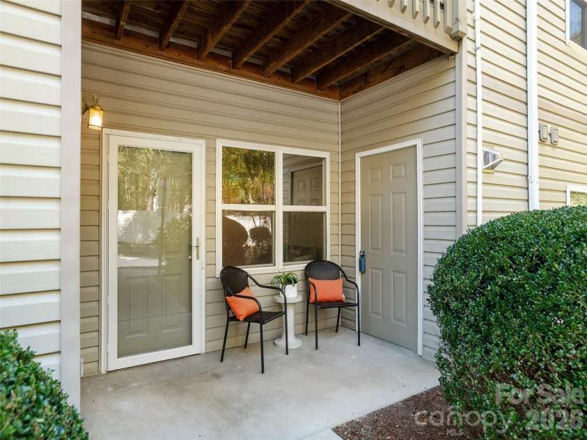 702 Carlyle Way, Asheville, NC 28803.  MLS# CAR4299061, YatesRealty ID 6364. 
