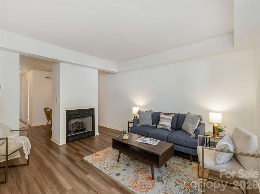 702 Carlyle Way, Asheville, NC 28803.  MLS# CAR4299061, YatesRealty ID 6364. 