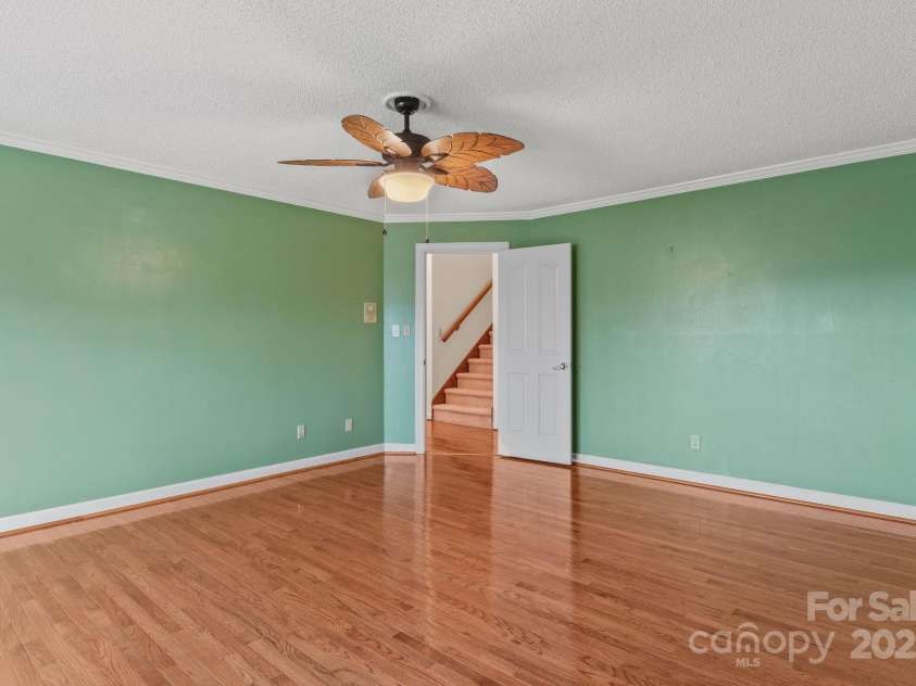 6 Valley Drive, Weaverville, NC 28787.  MLS# CAR4246234, YatesRealty ID 6369. 