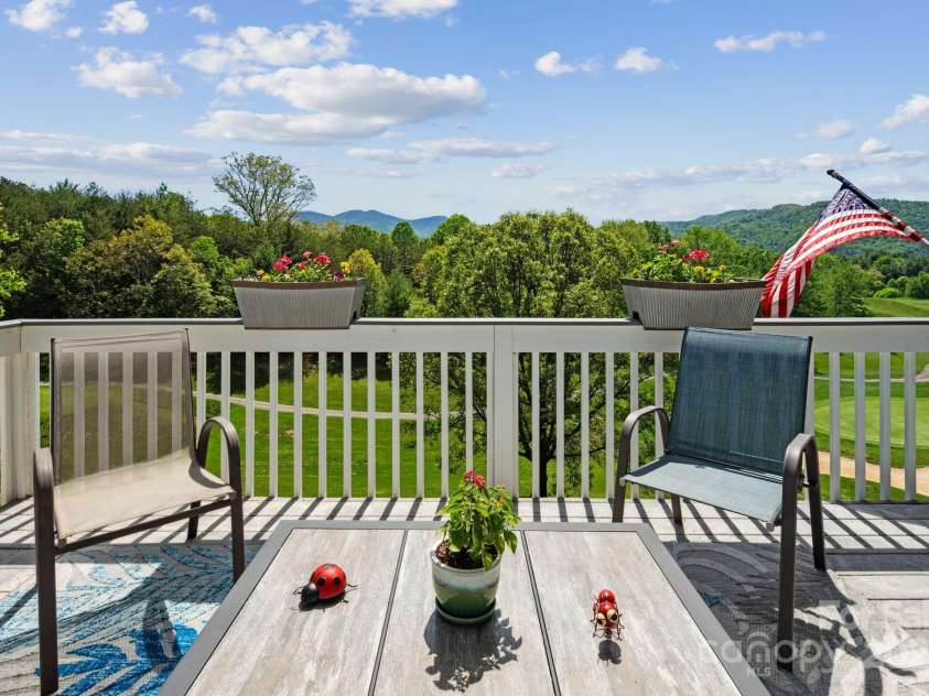 6 Valley Drive, Weaverville, NC 28787.  MLS# CAR4246234, YatesRealty ID 6369. 