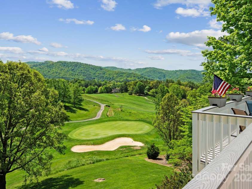 6 Valley Drive, Weaverville, NC 28787.  MLS# CAR4246234, YatesRealty ID 6369. 