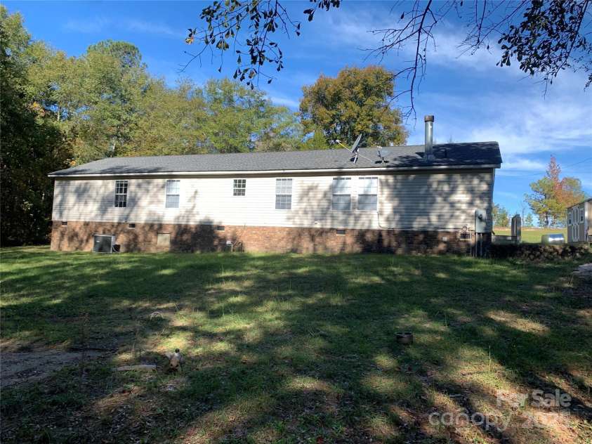 1773 ELLIS Road, Kershaw, SC 29067.  MLS# CAR4314646, YatesRealty ID 637. 