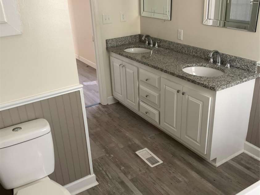 1773 ELLIS Road, Kershaw, SC 29067.  MLS# CAR4314646, YatesRealty ID 637. Primary bath