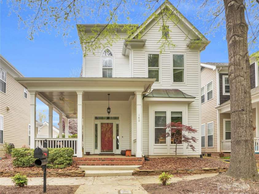 140 Parkview Street, Davidson, NC 28036.  MLS# CAR4245370, YatesRealty ID 6372. 