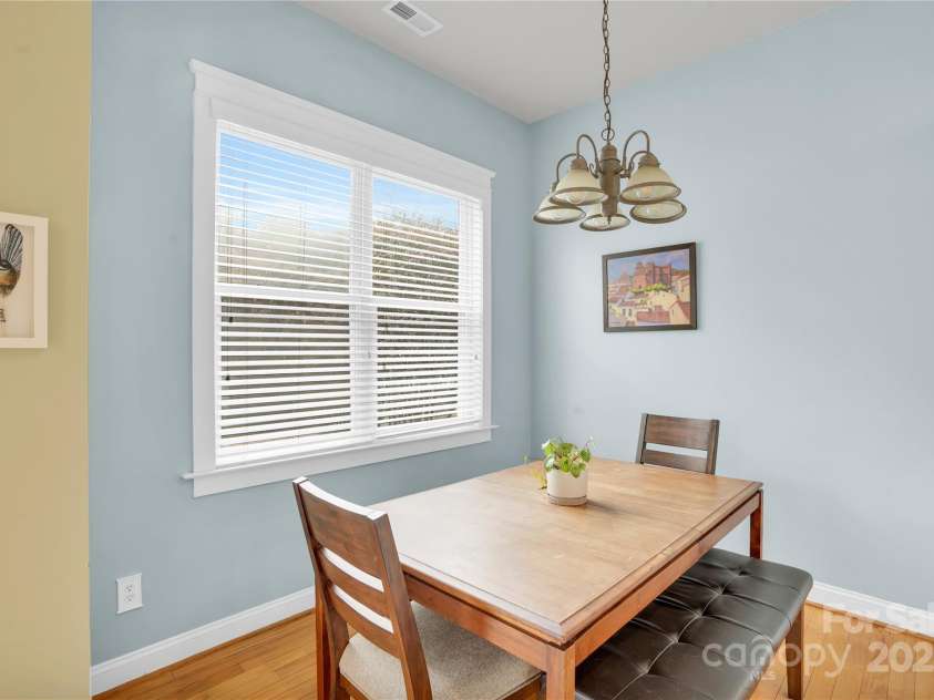 140 Parkview Street, Davidson, NC 28036.  MLS# CAR4245370, YatesRealty ID 6372. 