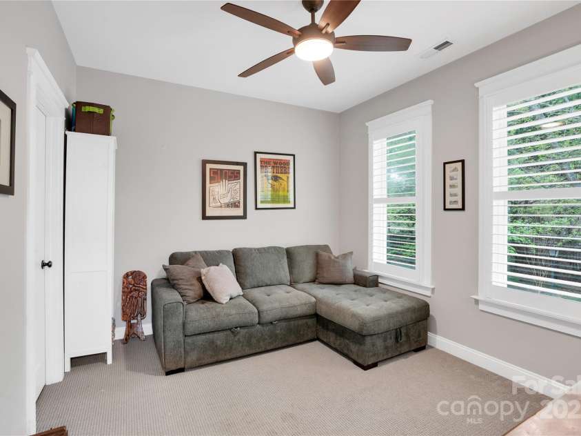 140 Parkview Street, Davidson, NC 28036.  MLS# CAR4245370, YatesRealty ID 6372. 