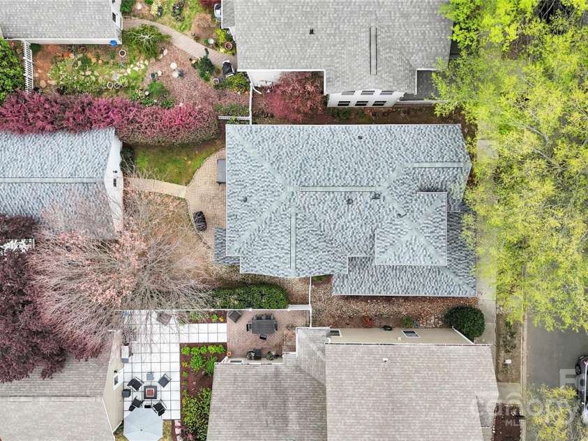 140 Parkview Street, Davidson, NC 28036.  MLS# CAR4245370, YatesRealty ID 6372. 