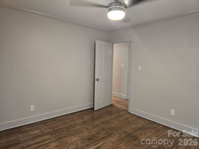 126 Sunset Drive, Chester, SC 29706.  MLS# CAR4290675, YatesRealty ID 6373. 