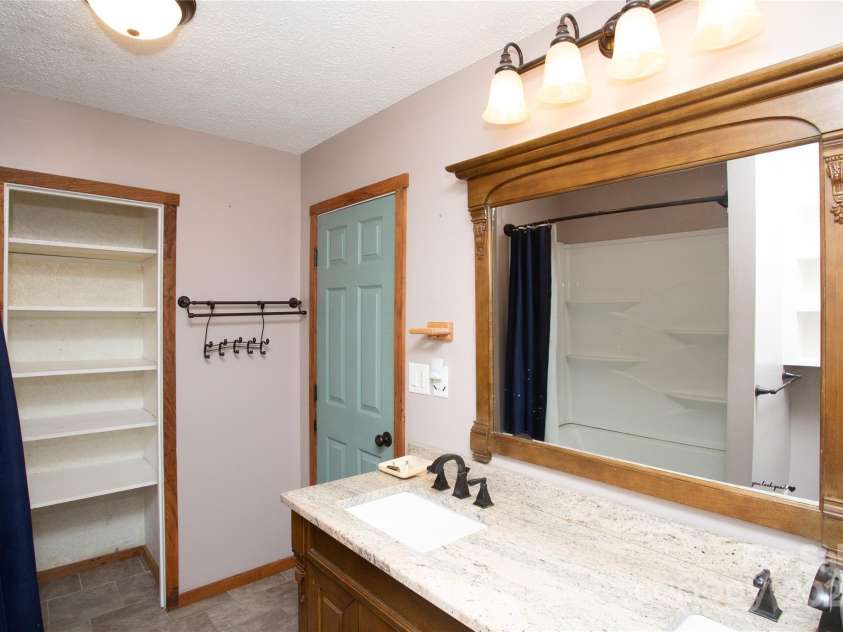 9 Eller Ford Road, Weaverville, NC 28787.  MLS# CAR4203004, YatesRealty ID 6373. 