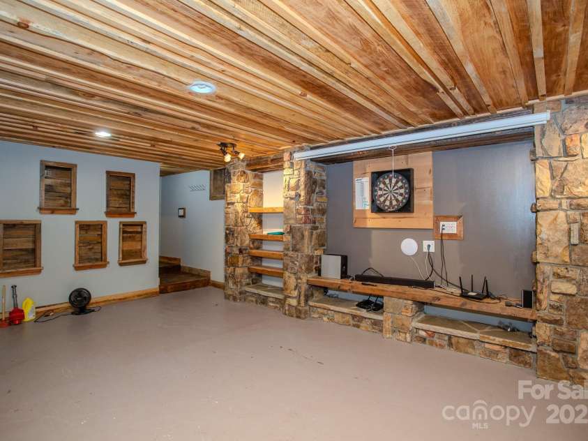 9 Eller Ford Road, Weaverville, NC 28787.  MLS# CAR4203004, YatesRealty ID 6373. Recreational room