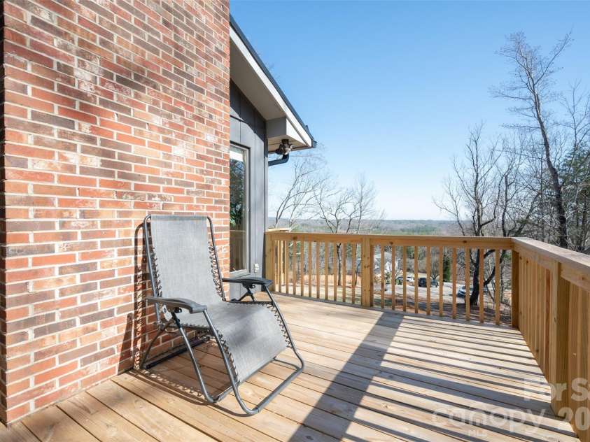 344 Hague Drive, Columbus, NC 28722.  MLS# CAR4350359, YatesRealty ID 6377. Deck