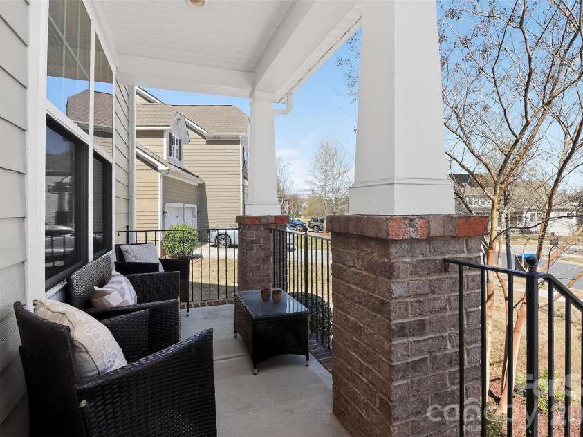 17320 Belmont Stakes Lane, Charlotte, NC 28278.  MLS# CAR4357373, YatesRealty ID 6378. 