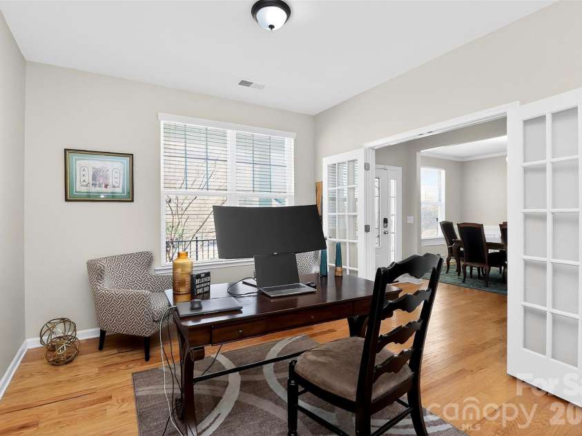 17320 Belmont Stakes Lane, Charlotte, NC 28278.  MLS# CAR4357373, YatesRealty ID 6378. 
