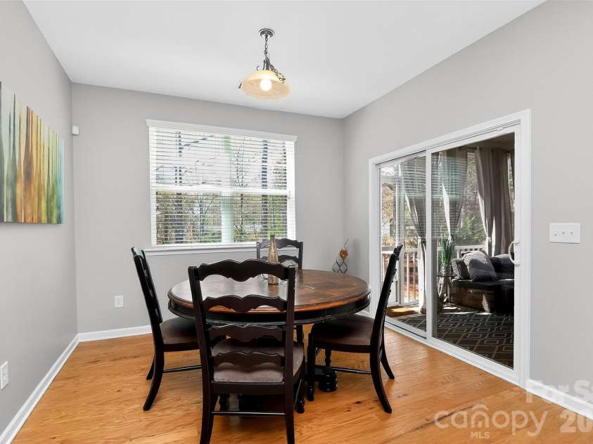 17320 Belmont Stakes Lane, Charlotte, NC 28278.  MLS# CAR4357373, YatesRealty ID 6378. 