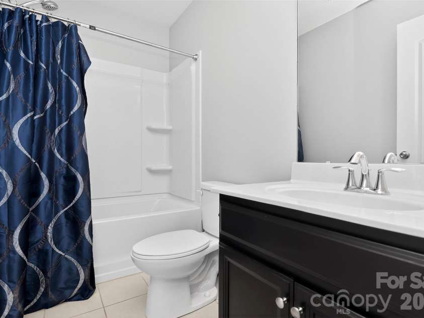 17320 Belmont Stakes Lane, Charlotte, NC 28278.  MLS# CAR4357373, YatesRealty ID 6378. 