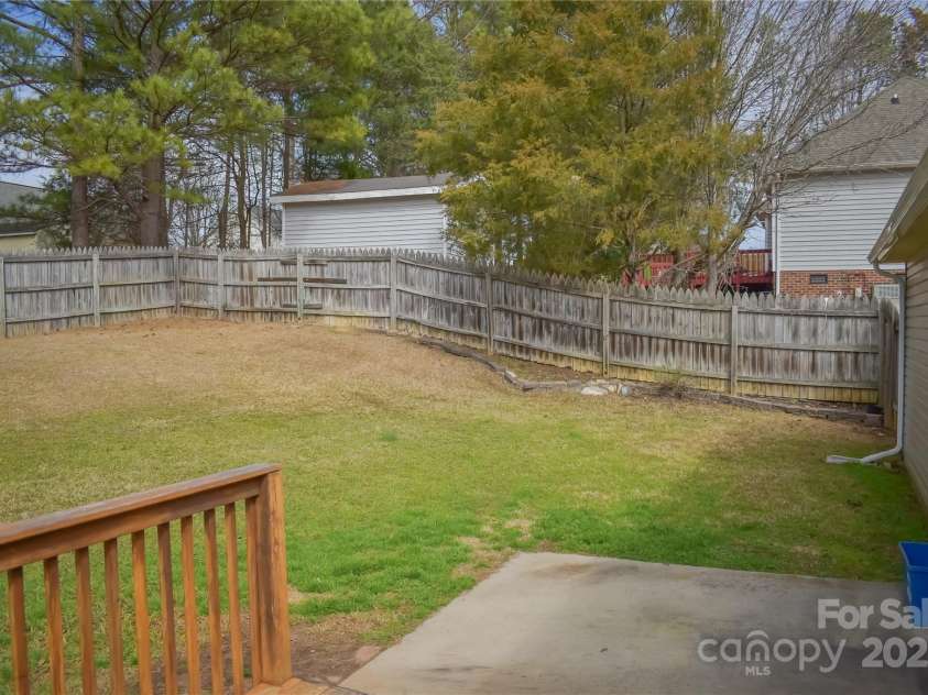 1660 Ashridge Road, Rock Hill, SC 29730.  MLS# CAR4227050, YatesRealty ID 6379. 