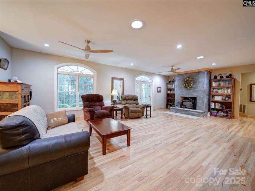 1239 John G Richards Road, Camden, SC 29020.  MLS# CAR4310547, YatesRealty ID 638. 