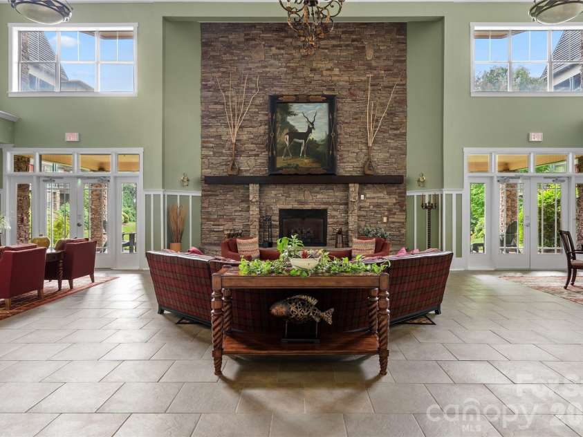 9 Kenilworth Knoll, Asheville, NC 28805.  MLS# CAR4388816, YatesRealty ID 6380. Impressive Lobby & Gathering Space