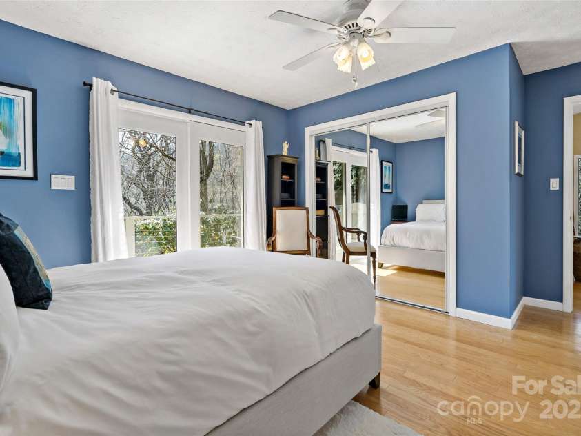 30 Red Oak Forest Road, Fairview, NC 28730.  MLS# CAR4247344, YatesRealty ID 6381. 