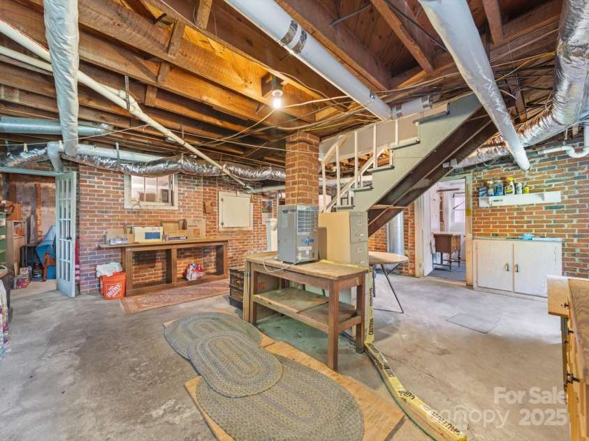 208 Park Avenue, Wadesboro, NC 28170.  MLS# CAR4243171, YatesRealty ID 6383. 