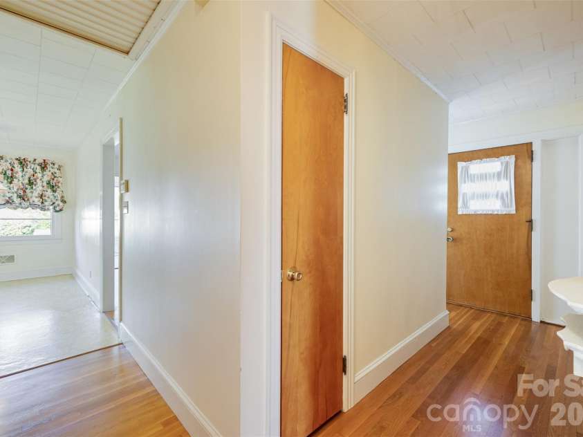 116 Crest Street, Mount Holly, NC 28120.  MLS# CAR4359748, YatesRealty ID 6384. 