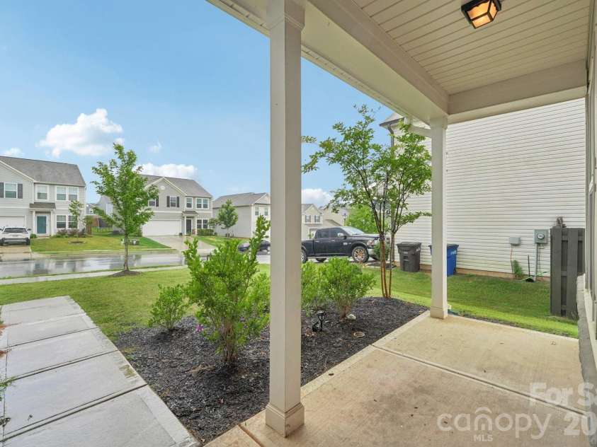 120 Mooring Drive, Statesville, NC 28677.  MLS# CAR4351602, YatesRealty ID 6387. 
