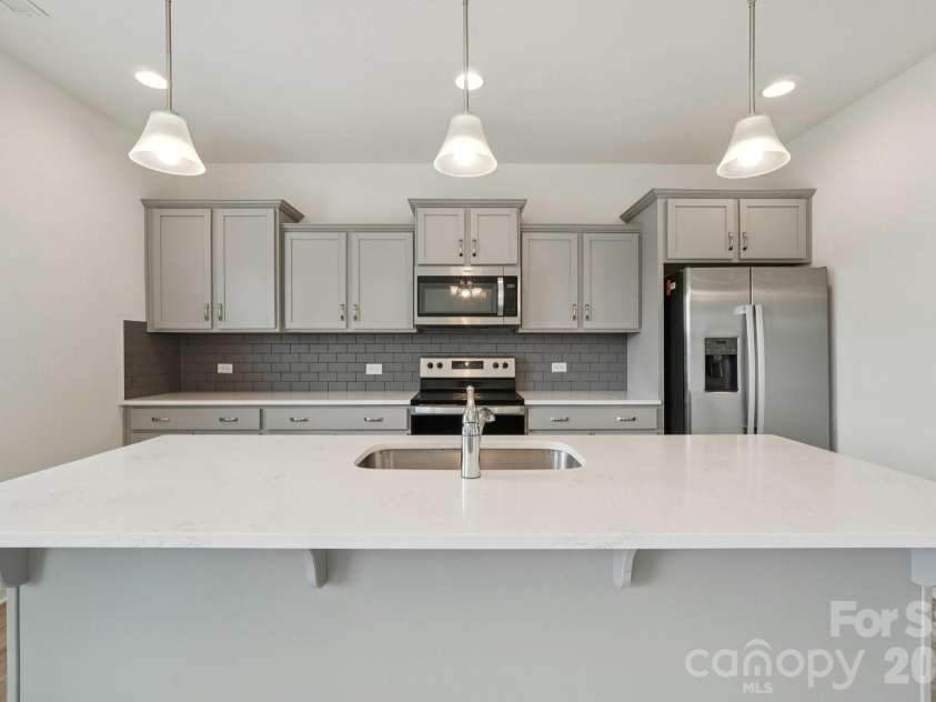 120 Mooring Drive, Statesville, NC 28677.  MLS# CAR4351602, YatesRealty ID 6387. 