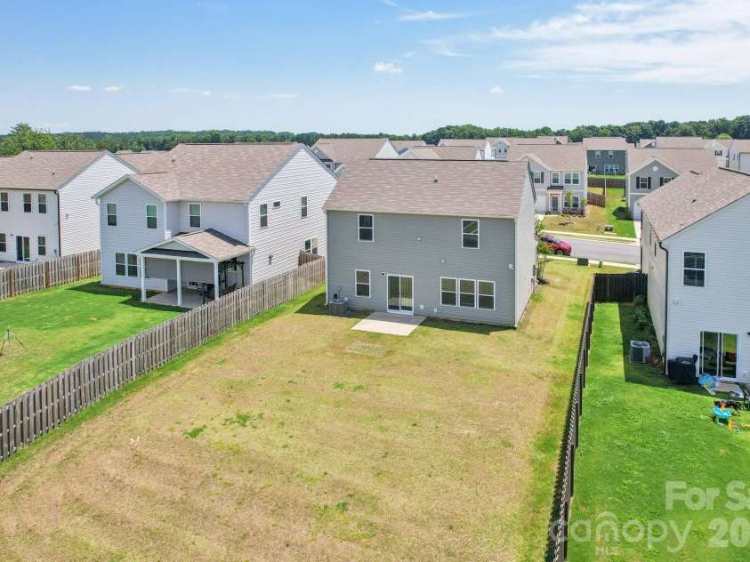 120 Mooring Drive, Statesville, NC 28677.  MLS# CAR4351602, YatesRealty ID 6387. 