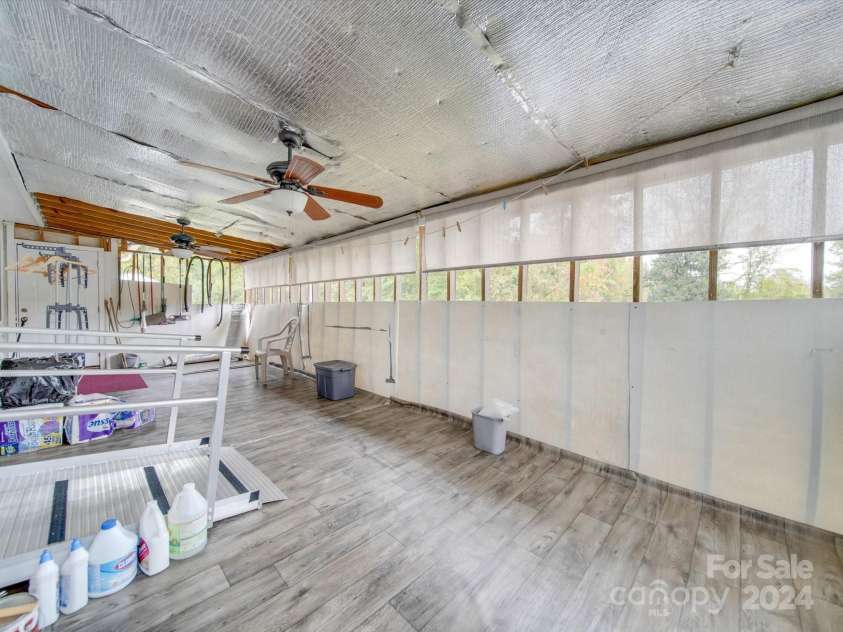 504 Pine Lane, Wadesboro, NC 28170.  MLS# CAR4201642, YatesRealty ID 6387. 