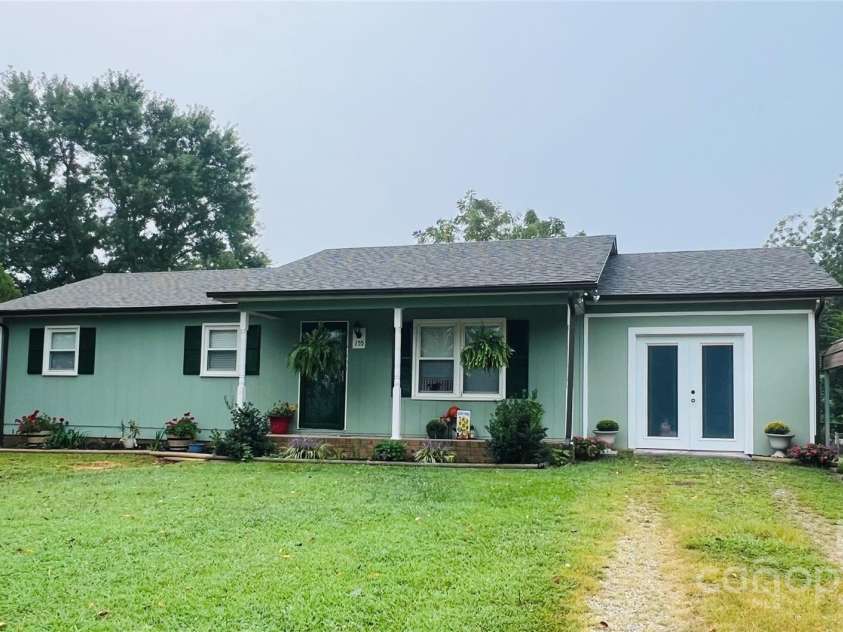155 Old Airport Road, Statesville, NC 28677.  MLS# CAR4161080, YatesRealty ID 6388. 