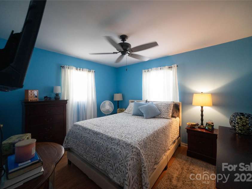 155 Old Airport Road, Statesville, NC 28677.  MLS# CAR4161080, YatesRealty ID 6388. 