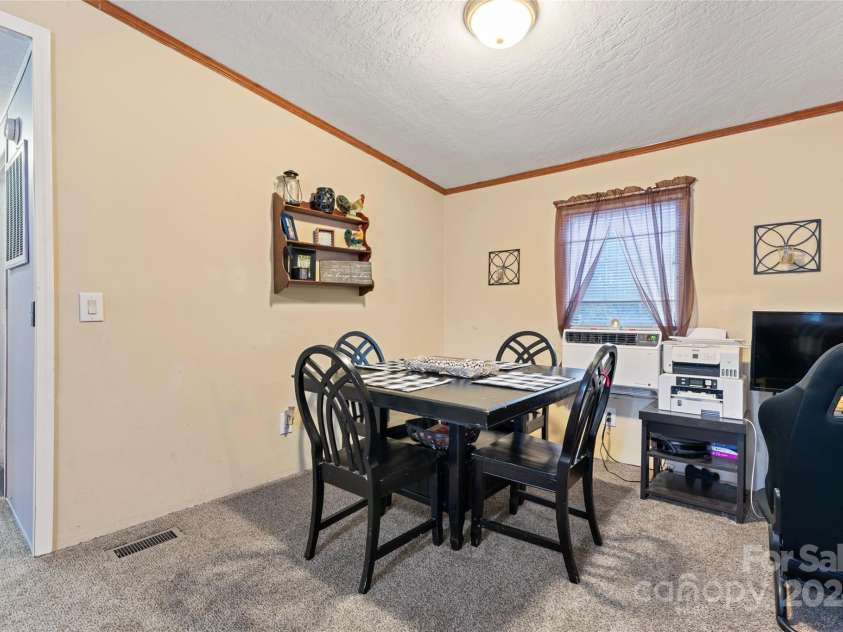 335 Red Rose Lane, Mooresville, NC 28115.  MLS# CAR4192421, YatesRealty ID 6389. 