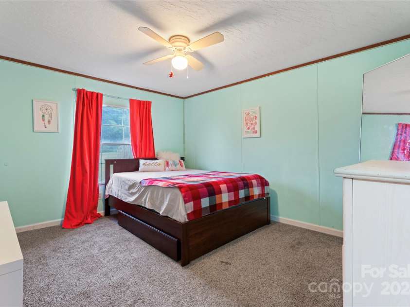 335 Red Rose Lane, Mooresville, NC 28115.  MLS# CAR4192421, YatesRealty ID 6389. 