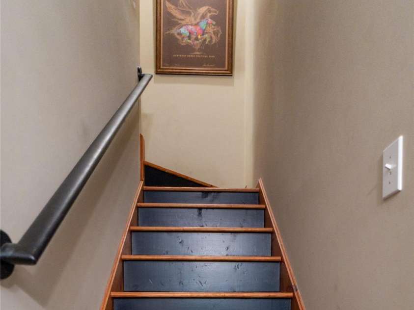 10235 Mount Holly Road, Charlotte, NC 28214.  MLS# CAR4177384, YatesRealty ID 639. 