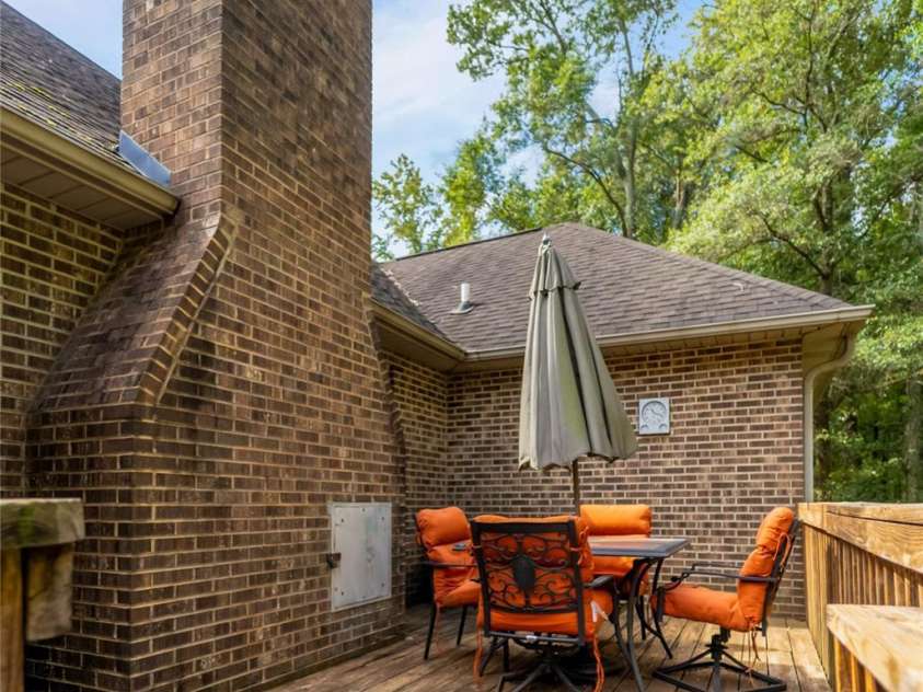 10235 Mount Holly Road, Charlotte, NC 28214.  MLS# CAR4177384, YatesRealty ID 639. 