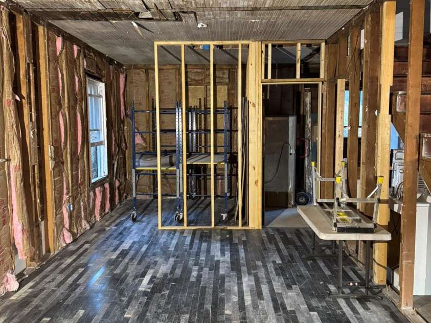 16 Drury Lane, Sylva, NC 28779.  MLS# CAR4320345, YatesRealty ID 639. 