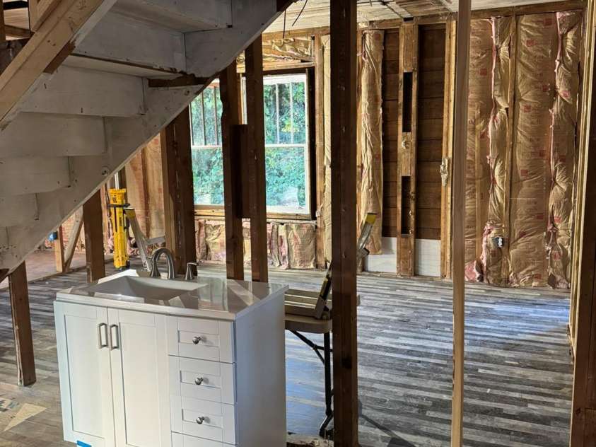 16 Drury Lane, Sylva, NC 28779.  MLS# CAR4320345, YatesRealty ID 639. 