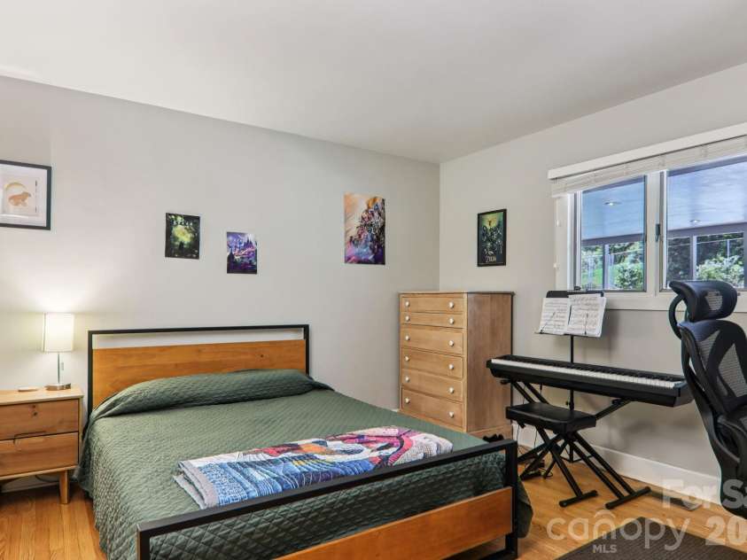 318 Old Leicester Highway, Asheville, NC 28806.  MLS# CAR4351611, YatesRealty ID 6390. 