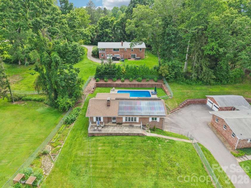318 Old Leicester Highway, Asheville, NC 28806.  MLS# CAR4351611, YatesRealty ID 6390. 