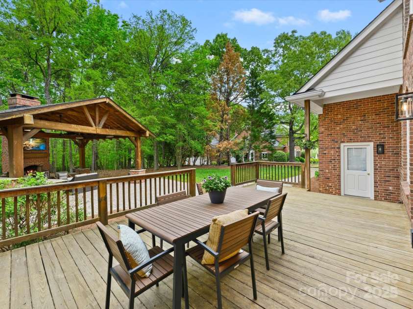 7329 Kennington Court, Charlotte, NC 28270.  MLS# CAR4223207, YatesRealty ID 6391. 