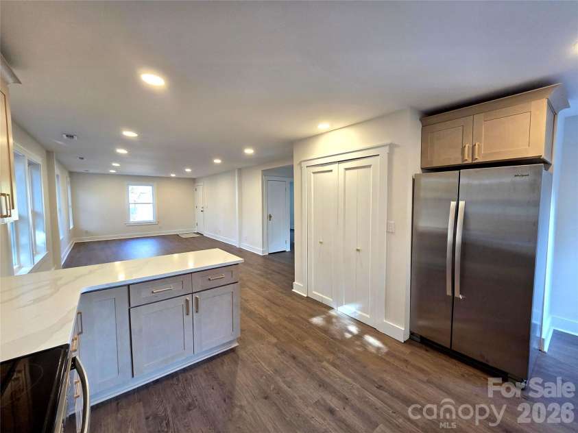 1809 C Street, Kannapolis, NC 28081.  MLS# CAR4349779, YatesRealty ID 6392. 