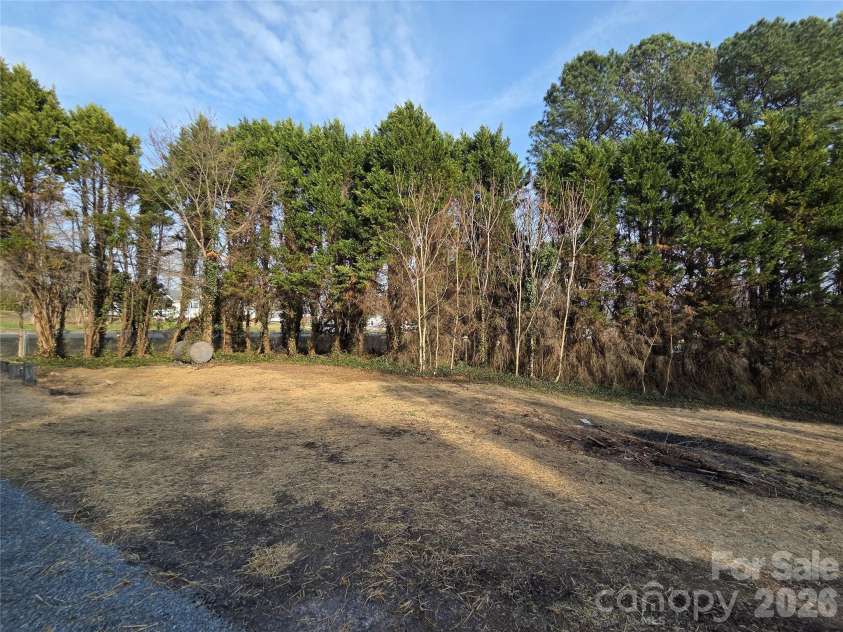 1809 C Street, Kannapolis, NC 28081.  MLS# CAR4349779, YatesRealty ID 6392. 