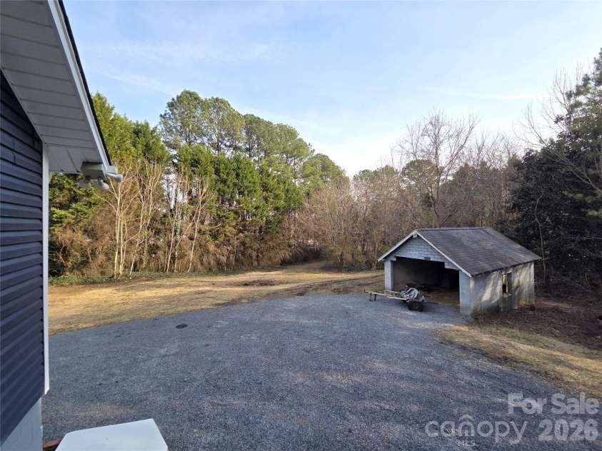 1809 C Street, Kannapolis, NC 28081.  MLS# CAR4349779, YatesRealty ID 6392. 