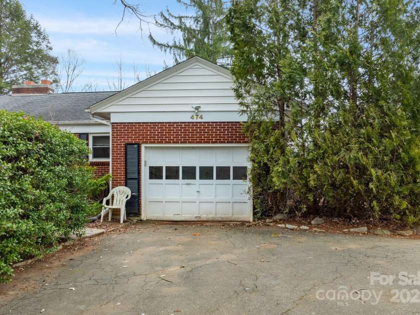 474 Main Street, Mars Hill, NC 28754.  MLS# CAR4228521, YatesRealty ID 6392. 