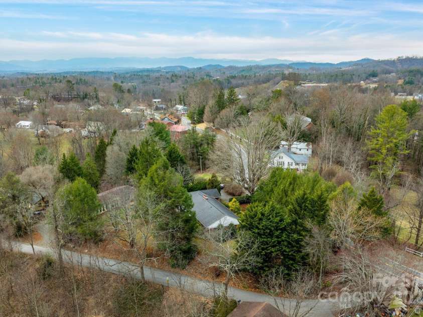 474 Main Street, Mars Hill, NC 28754.  MLS# CAR4228521, YatesRealty ID 6392. 