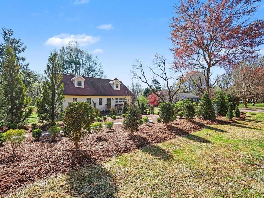 10116 Mountain Apple Drive, Mint Hill, NC 28227.  MLS# CAR4358060, YatesRealty ID 6395. 