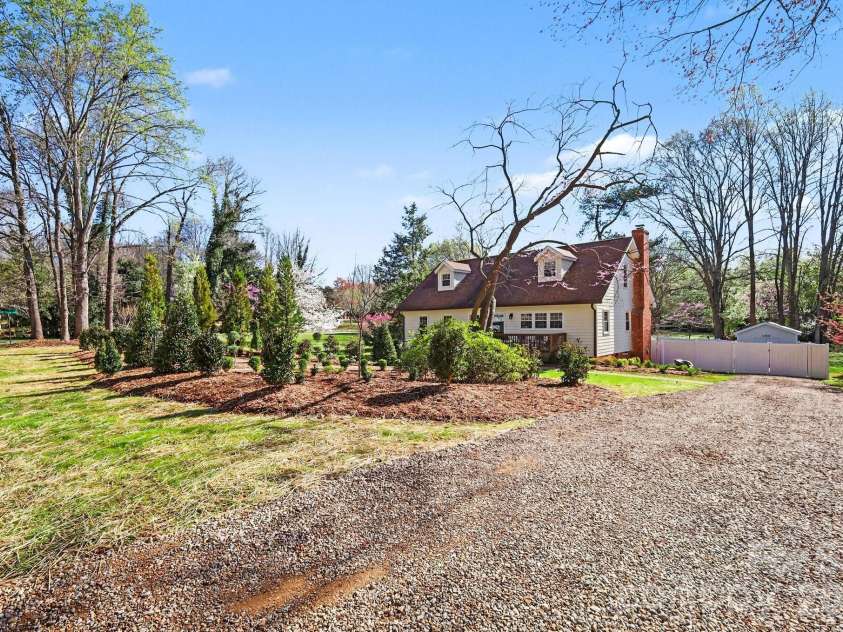 10116 Mountain Apple Drive, Mint Hill, NC 28227.  MLS# CAR4358060, YatesRealty ID 6395. 