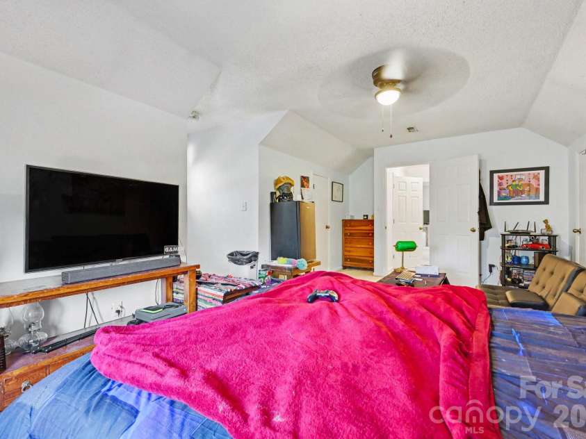 10116 Mountain Apple Drive, Mint Hill, NC 28227.  MLS# CAR4358060, YatesRealty ID 6395. 