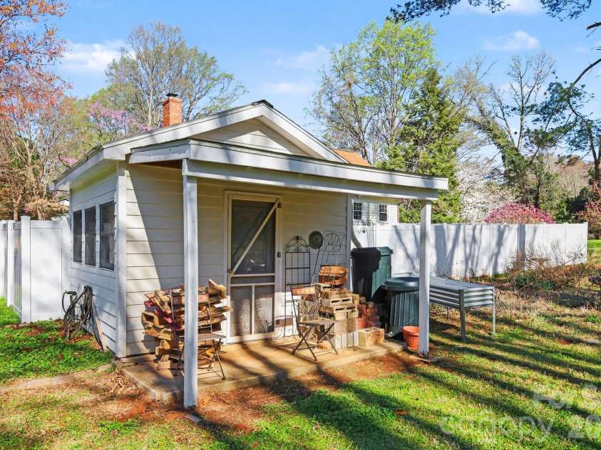 10116 Mountain Apple Drive, Mint Hill, NC 28227.  MLS# CAR4358060, YatesRealty ID 6395. 