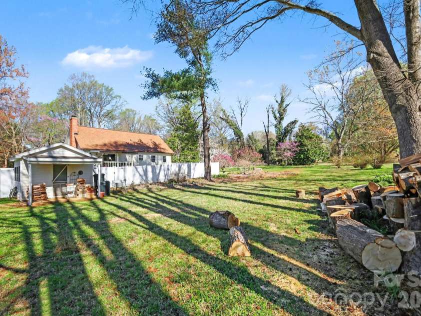 10116 Mountain Apple Drive, Mint Hill, NC 28227.  MLS# CAR4358060, YatesRealty ID 6395. 